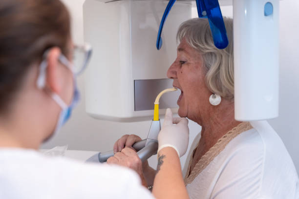 Best Emergency Tooth Extraction in Roseland, OH